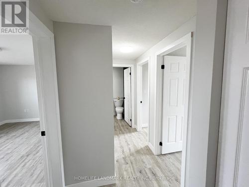 6 Silver Maple Crescent, Barrie, ON - Indoor Photo Showing Other Room