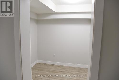 6 Silver Maple Crescent, Barrie, ON - Indoor