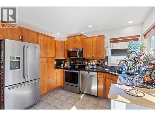 4945 South Ridge Drive  Kelowna, BC V1W 4Y2