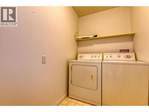 9 11 Eagle Crescent, Williams Lake, BC - Indoor Photo Showing Laundry Room