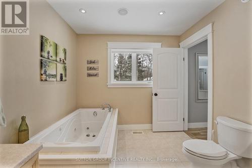 48 Tall Pines Drive, Tiny, ON - Indoor