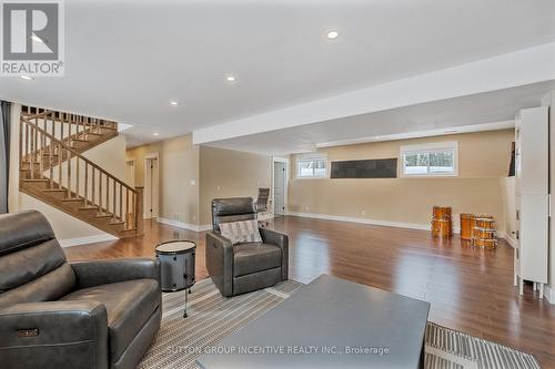 48 Tall Pines Drive, Tiny, ON - Indoor