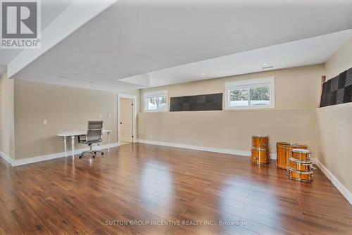 48 Tall Pines Drive, Tiny, ON - Indoor Photo Showing Other Room
