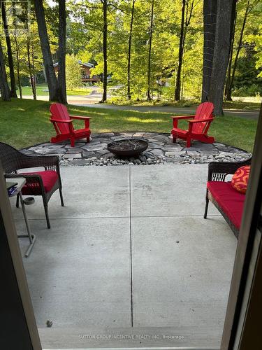48 Tall Pines Drive, Tiny, ON - Outdoor
