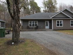 1074 Station Road Road Aylesford, NS B0P 1C0