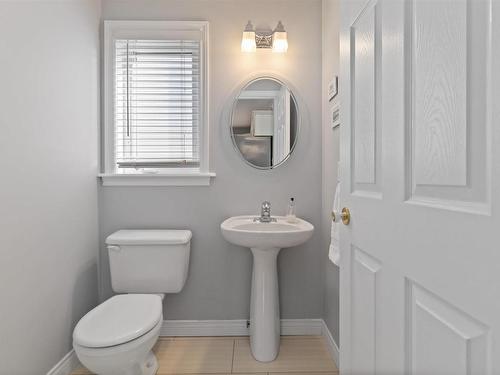 5 Roxham Close, Halifax, NS 