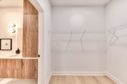 Closet - 