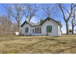 17762 Lakeshore Road Rondeau Park, ON N0P 1X0