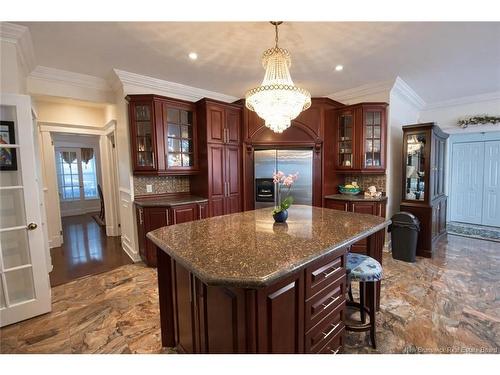 1065 Sycamore Ave, Bathurst, NB 