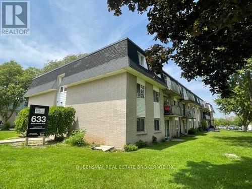 9 - 633 BARBER AVENUE  North Perth, ON N4W 1S4