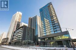 810 - 90 QUEENS WHARF ROAD Toronto, ON M5V 0J4