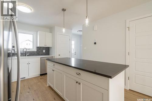 1775 Red Spring Street, Regina, SK - Indoor Photo Showing Kitchen
