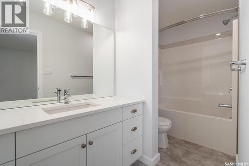1775 Red Spring Street, Regina, SK - Indoor Photo Showing Bathroom