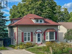 16 ROGERS ROAD Huntsville (Chaffey), ON P1H 1T1