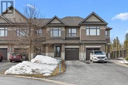 154 WOODHURST CRESCENT Ottawa, ON K2S 0T5