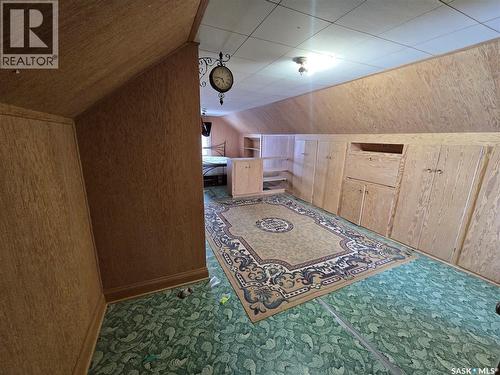 400 4Th Avenue E, Assiniboia, SK - Indoor Photo Showing Other Room