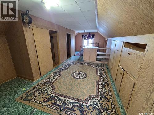 400 4Th Avenue E, Assiniboia, SK - Indoor Photo Showing Other Room