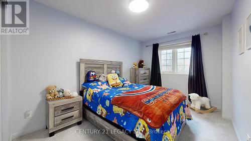 419 - 1400 The Esplanade North W, Pickering, ON - Indoor Photo Showing Bedroom
