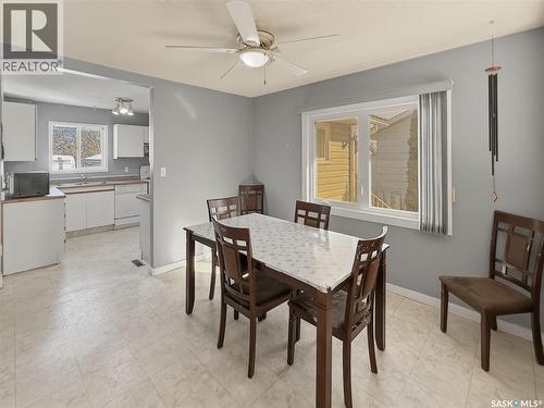 619 4Th Avenue Nw, Swift Current, SK - Indoor Photo Showing Dining Room