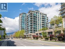 405 168 E ESPLANADE North Vancouver, BC V7L 4X8