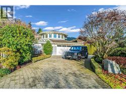 4358 ERWIN DRIVE West Vancouver, BC V7V 1H6