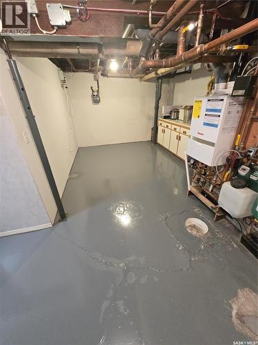 717 Coteau Avenue, Weyburn, SK - Indoor Photo Showing Basement