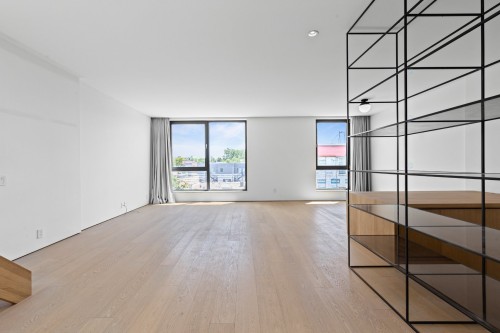 Salon - 4729 Av. Palm, Montréal (Le Sud-Ouest), QC - Indoor Photo Showing Other Room