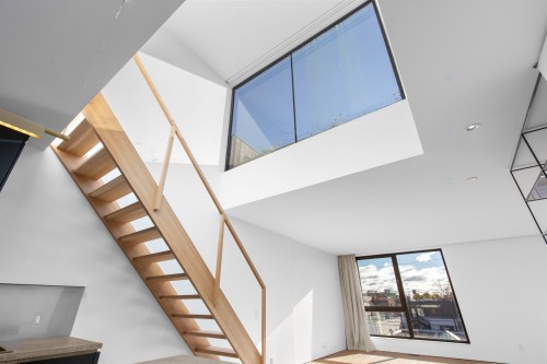 Escalier - 4729 Av. Palm, Montréal (Le Sud-Ouest), QC - Indoor Photo Showing Other Room