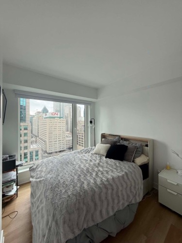 Chambre à coucher - 2105-950 Rue St-Antoine O., Montréal (Ville-Marie), QC - Indoor Photo Showing Bedroom