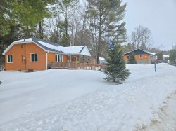 3151  - 3161 Rue Dupuis  Sainte-Julienne, QC J0K 2T0