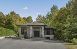 4146 Ch. du Lac-Morgan Rawdon, QC J0K 1S0