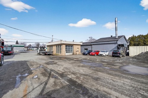 Façade - 979Z Rue St-Isidore, Saint-Lin/Laurentides, QC 