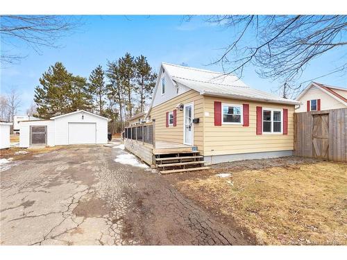 20 Centennial Drive, Minto, NB 