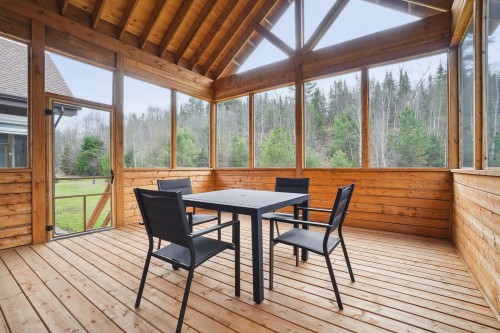 Terrasse - 1150 Crois. De La Sablière, Sainte-Adèle, QC - Indoor