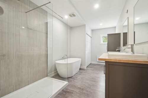 Salle de bains - 1150 Crois. De La Sablière, Sainte-Adèle, QC - Indoor Photo Showing Bathroom