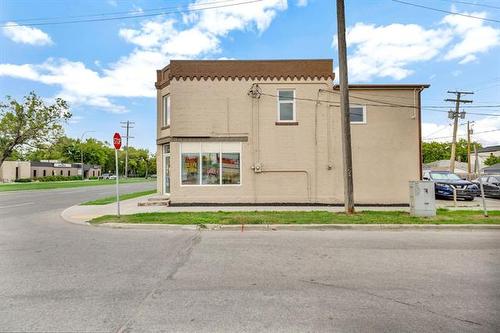 1969 Main St, Winnipeg, MB 