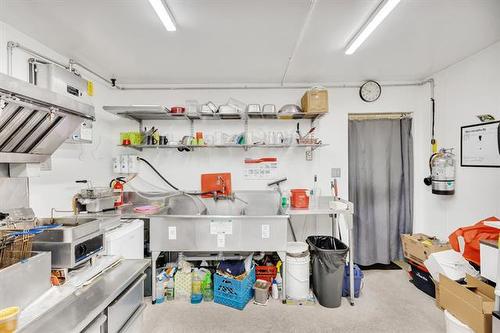 1969 Main St, Winnipeg, MB 