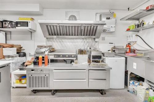 1969 Main St, Winnipeg, MB 