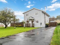 40 Hornes Road Eastern Passage, NS B3G 1A5