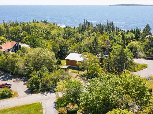 10 Silver Rock Road, Hunts Point, NS 