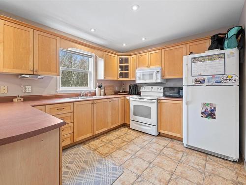 85 Brookview Drive, Cole Harbour, NS 