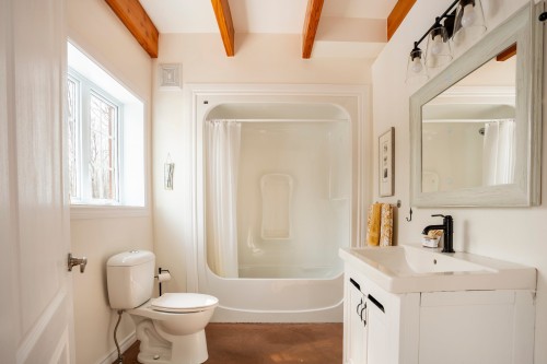 Bathroom - 40 Ch. Davidson, La Pêche, QC - Indoor