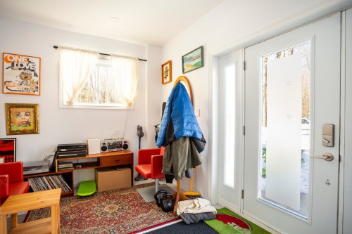 Intergenerational - 40 Ch. Davidson, La Pêche, QC - Indoor