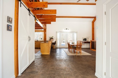 Mud Room - 40 Ch. Davidson, La Pêche, QC - Indoor Photo Showing Other Room