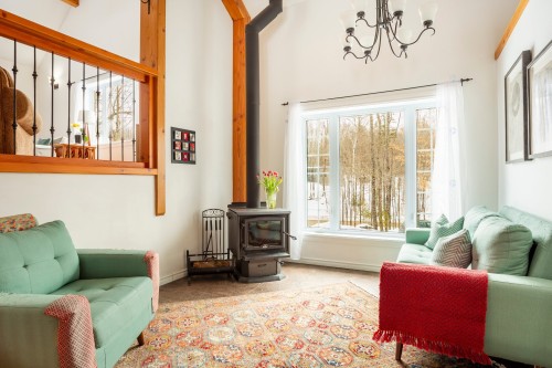 Living Room - 40 Ch. Davidson, La Pêche, QC - Indoor Photo Showing Other Room