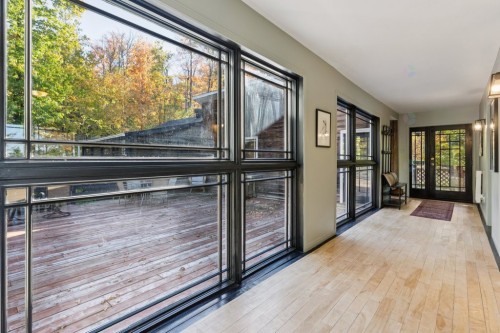 Hall d'entrée/Vestibule - 19 Ch. Mccarthy, Chelsea, QC -  Photo Showing Other Room