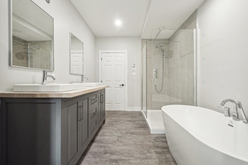 Salle de bains - 1150Z Crois. De La Sablière, Sainte-Adèle, QC - Indoor Photo Showing Bathroom