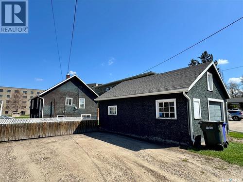 209 8Th Street E, Prince Albert, SK - Outdoor
