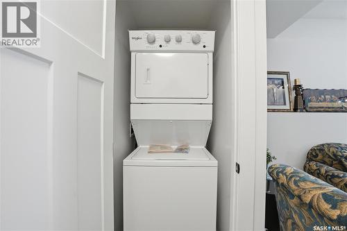 194 Sharma Lane, Saskatoon, SK - Indoor Photo Showing Laundry Room