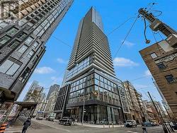 2805 - 89 CHURCH STREET Toronto, ON M5C 2G3